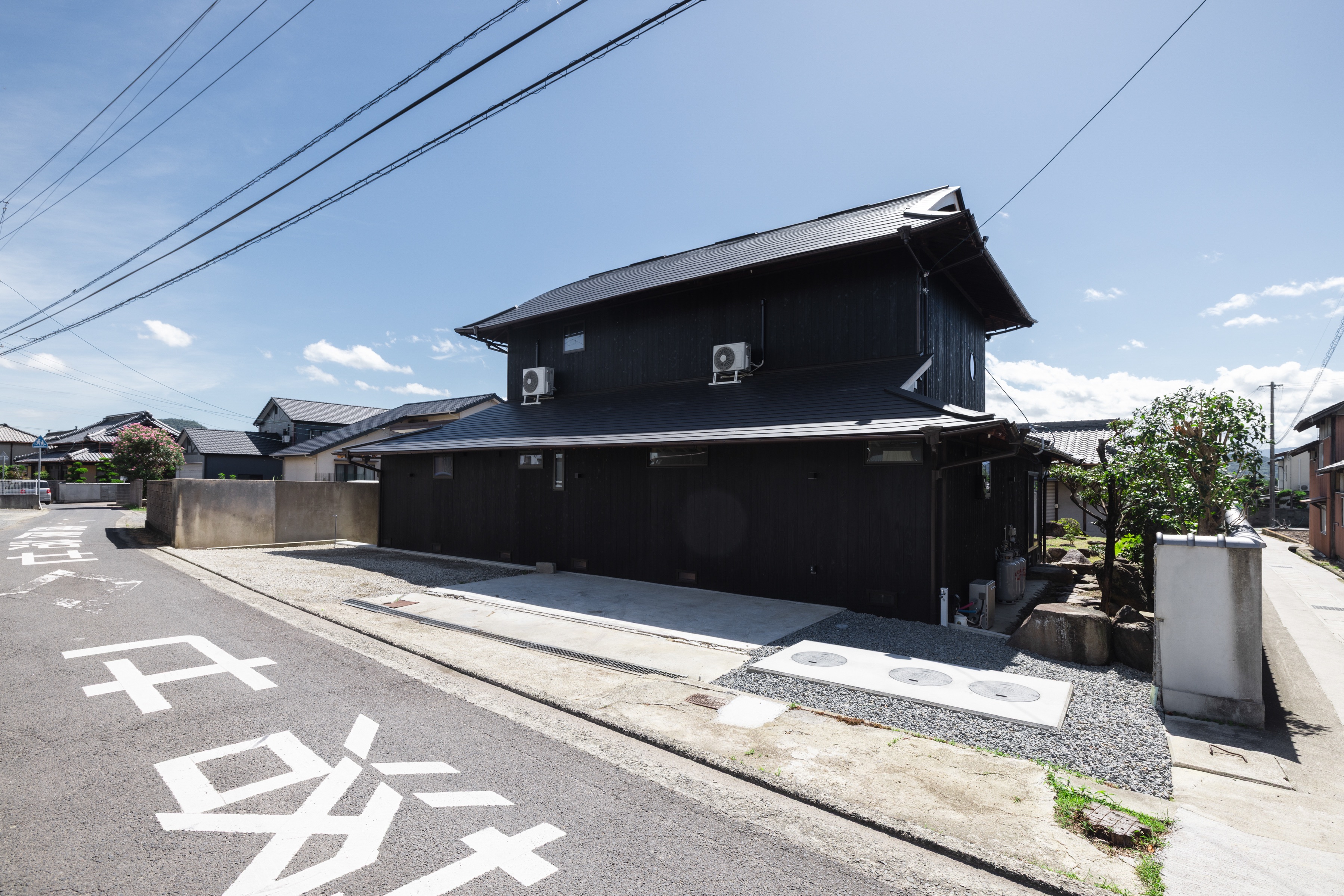 LiebenMut Traditional Japanese House - Street View